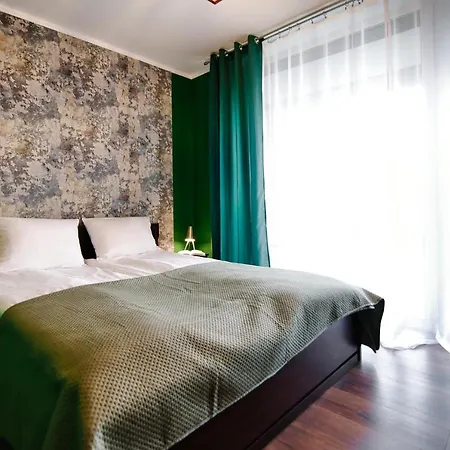 Laguna Beskidow - A85 Lägenhet Zarzecze (Silesia)